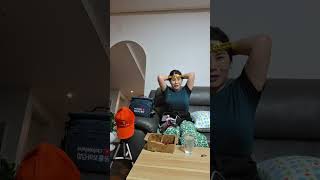 80살시골엄마 8월16일 집구석 대왕금목걸이 찬 요상한 내나이55살