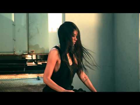Mila J 'Pain In My Heart'