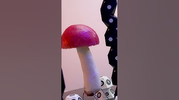 Scanner Raptor Scanning a red mushroom