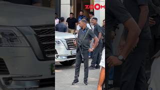 OMG 😱 Salman Khan AVOIDS posing for paps as he arrives with Shera amid heavy security | #shorts