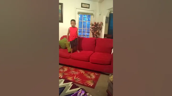 Funny epic fight jayla and king
