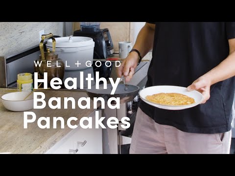 Easy Banana Pancake Recipe for a Quick, Healthy Breakfast | Alt-Baking Bootcamp | Well+Good