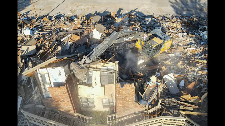 Blighted Sunset Plaza Apartments demolished