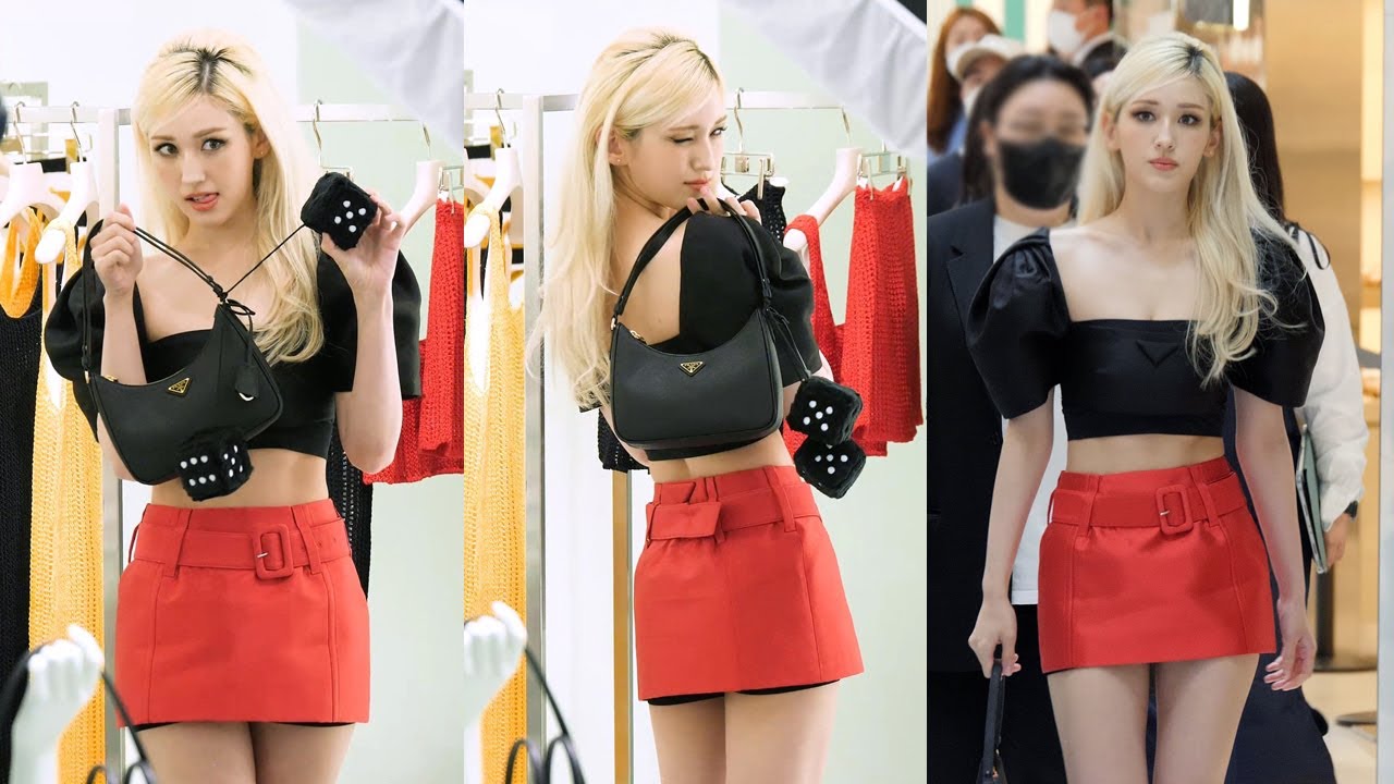 전소미 (SOMI) 포토월 직캠 @ 220513 더현대서울 프라다 팝업스토어｜Spinel