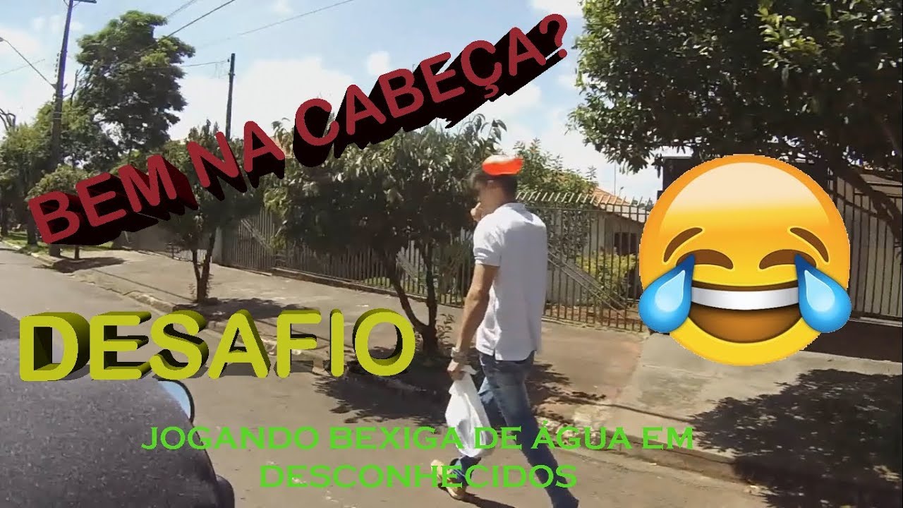 Desafio Jogando Bexiga De Água Em Desconhecidos L Bruno Gustavo Youtube