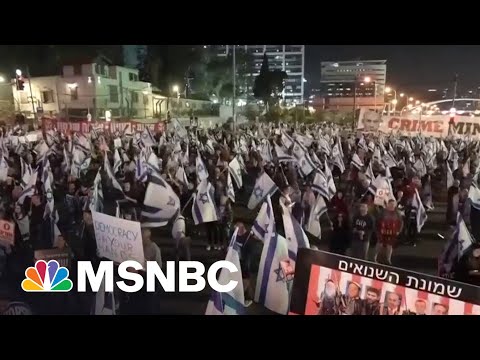 BREAKING: Israelis protest in Tel Aviv over government's judcial overhaul