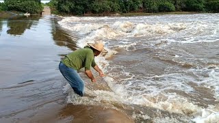 QUASE TERMINA EM GRANDE TRAGÉDIA PESCARIA NA ENCHENTE DO SALGADO