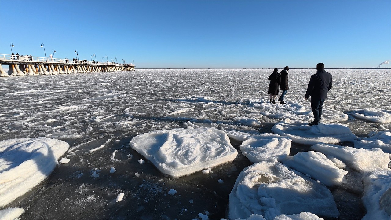 Gdynia Orłowo – Koniec Zimy | Tajemniczy Satoshi Nakamoto na Molo 8k BTC