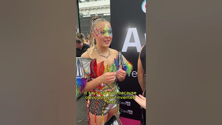 Meeting JoJo Siwa At The TikTok Awards | iHeartRadio Australia