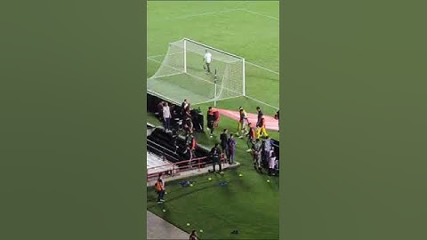 São Paulo x Cobresal-CHILE: parte da torcida xinga o técnico Thiago Carpini na saída pro intervalo