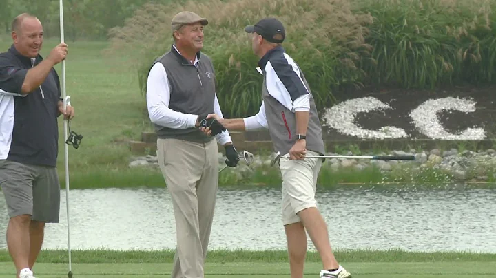 David Dumas wins 2018 Fort Wayne Senior City Champ...
