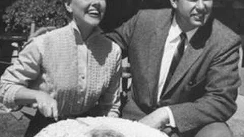 Doris Day -- The Lamp Is Low