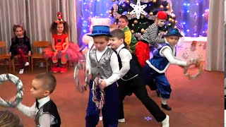 НОВОГОДНИЙ ТАНЕЦ |Детский танец☆| KIDS DANCE in kindergarten