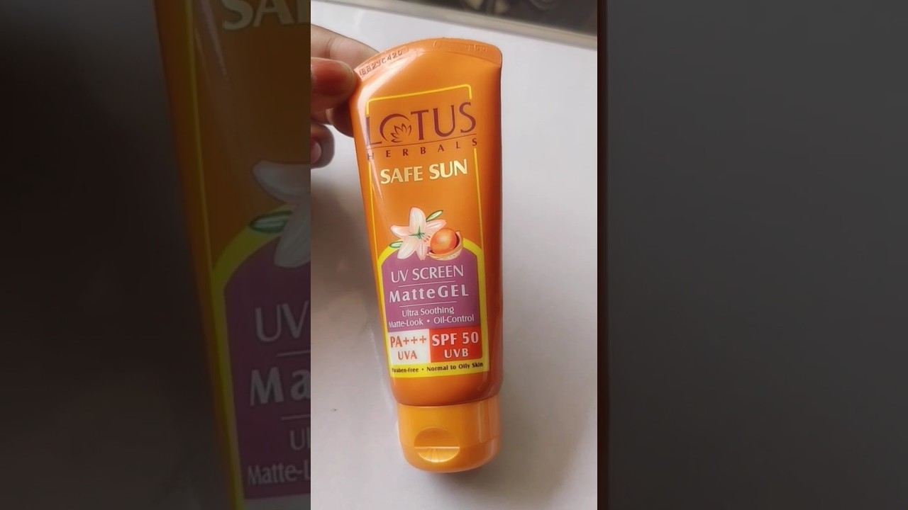 lotus herbals sunscreen matte gel 