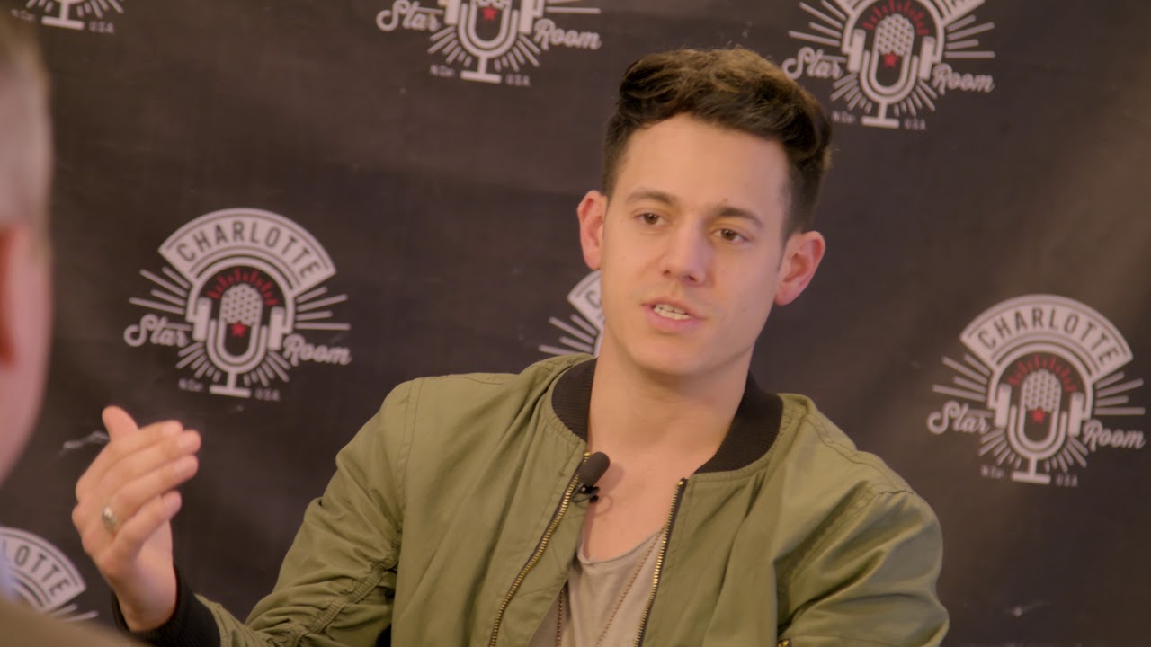 Is jaron strom still on the voice