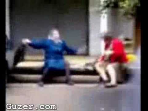 granny purse fight - YouTube
