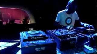 BENNY T LIVE @ THE 48HOUR INDEPENDENCE FARM FEST 2012 (29TH SEPTEMBER) IN BOTSWANA- PART 1
