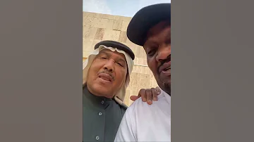 فنان العرب يداعب مزعل فرحان 