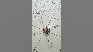 CARRINHO QUE DESVIA DE OBSTÁCULOS: ARDUINO UNO