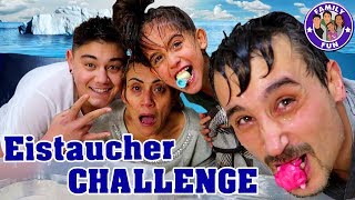 BIS DAS GESICHT EINFRIERT - tauchen in Eiswasser Challenge | Family Fun