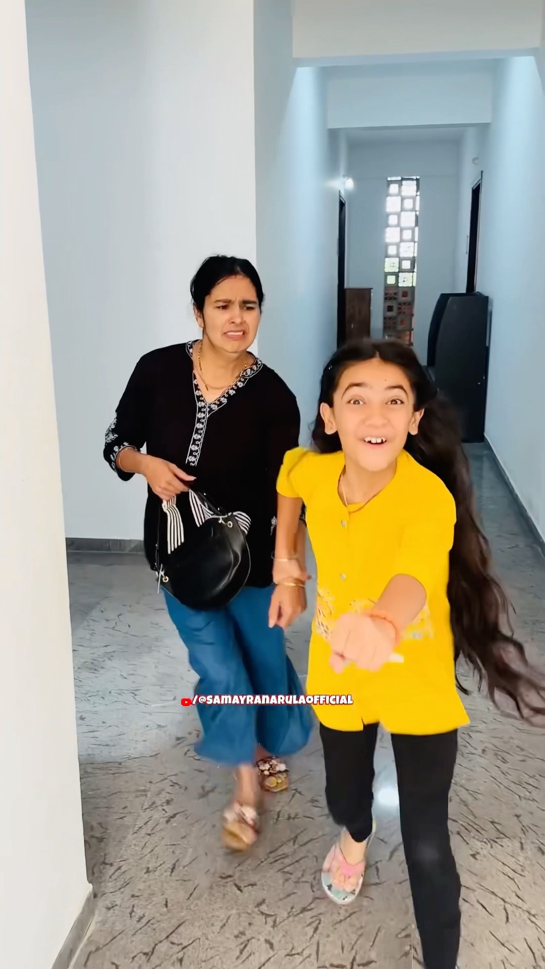 Mummy मुझे कहाँ लेकर जा रही है??? #shorts #samayranarula #funnyshorts #funnyvideo