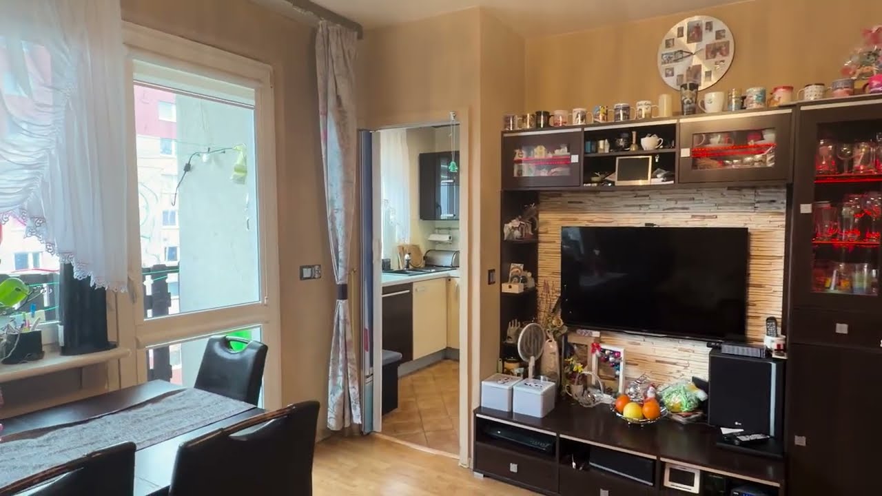 3-room apartment on Karpackie estate, Bielsko-Biała, with panoramic views - Квартира - Продаж - Bielsko-Biała, Kamienica