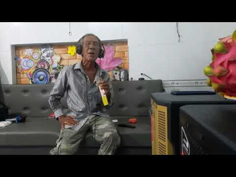 Cát Bụi Vương