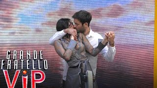 Guarda il video
completo:https://www.mediasetplay.mediaset.it/video/grandefratellovip/giulia-salemi-e-pierpaolo-pretelli-nei-panni-di-jack-e-rose-di-titanic_...