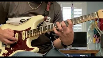 The Police - Message in a bottle (guitar cover with all the correct solos) The Police - Message in a bottle (guitar cover with all the correct solos)