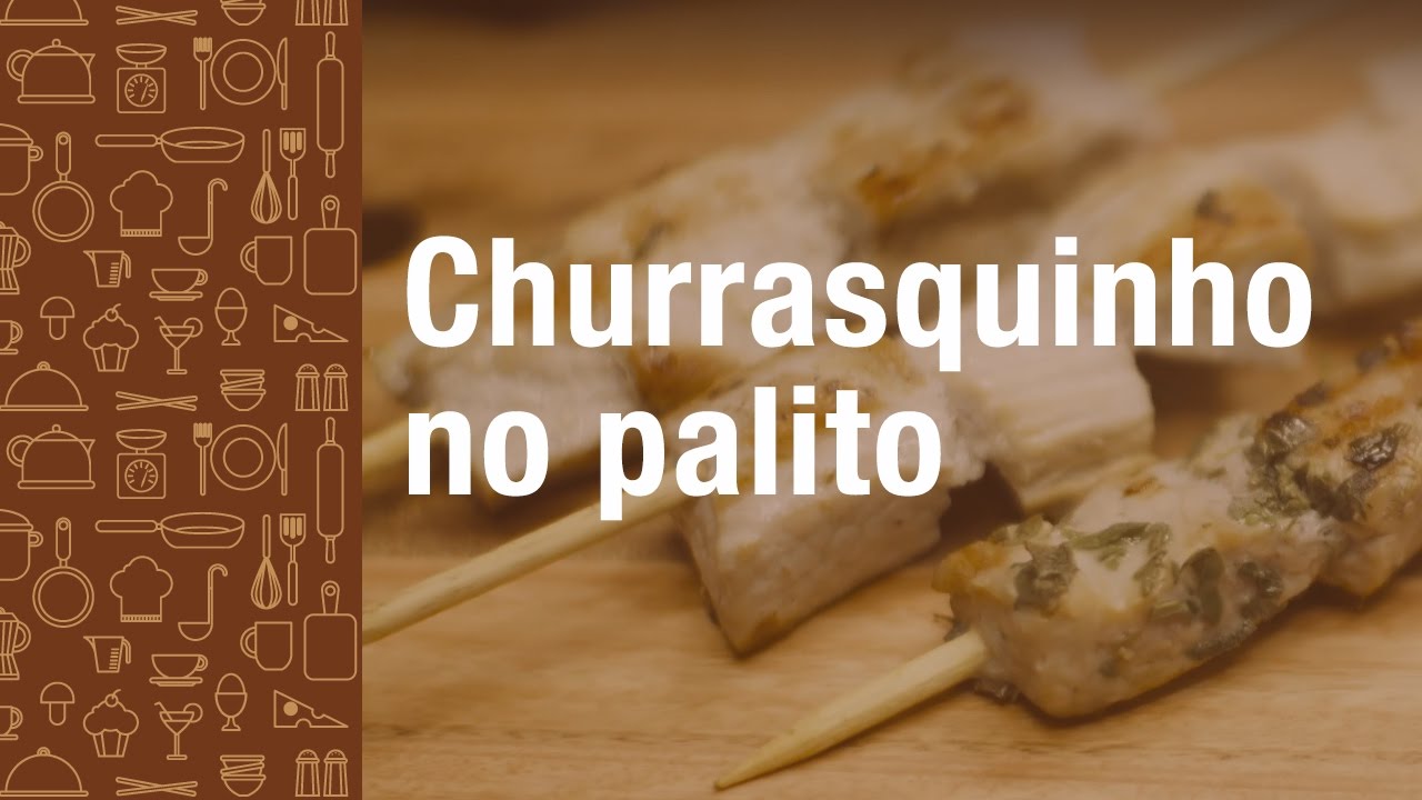 vamos descatar os palito de churrasquinho corretamente pra evitar