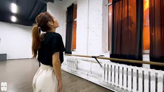 Contemporary choreography by Anya Edynak - Dance Centre Myway