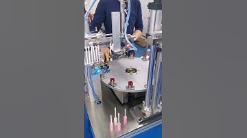 Automatic dauber cap lid assembly machine