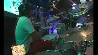 Video thumbnail of "Peteco Carabajal - Fama Fortuna y poder - Cosquin 2011"