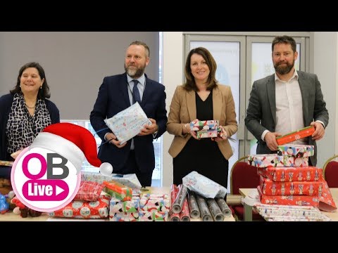 Christmas gift wrapping at the Barking Learning Centre | OBLive