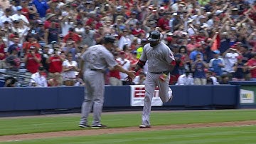 BOS@ATL: Papi ties the game with a three-run blast