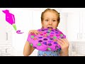 Erika FUN baking cookies | Toys and Erika videos for kids