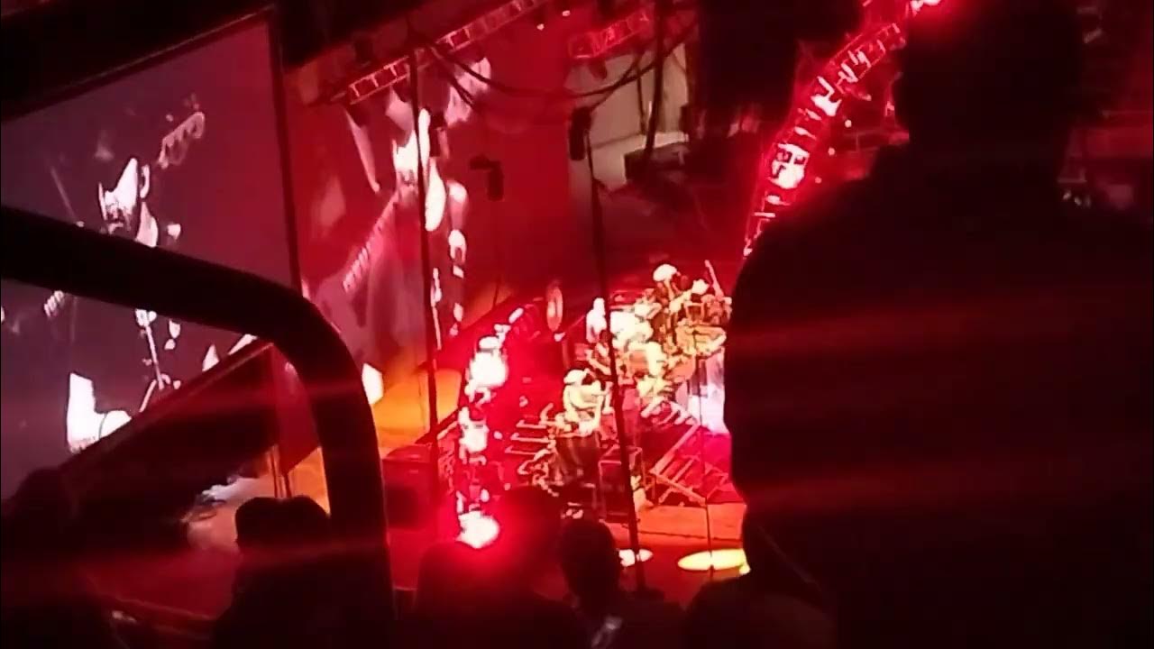 Brooks and Dunn concert at the Coliseum in Biloxi, Mississippi; Friday