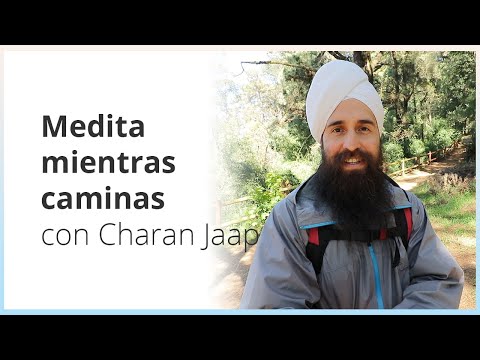 Medita mientras caminas con Charan Jaap