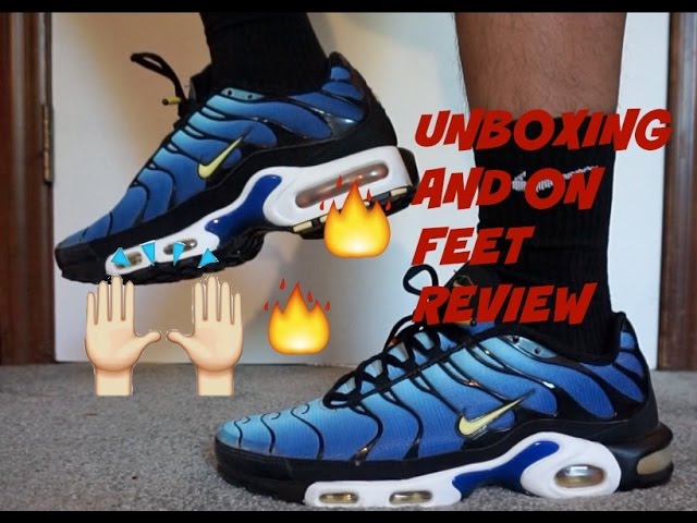 air max plus hyper blue on feet