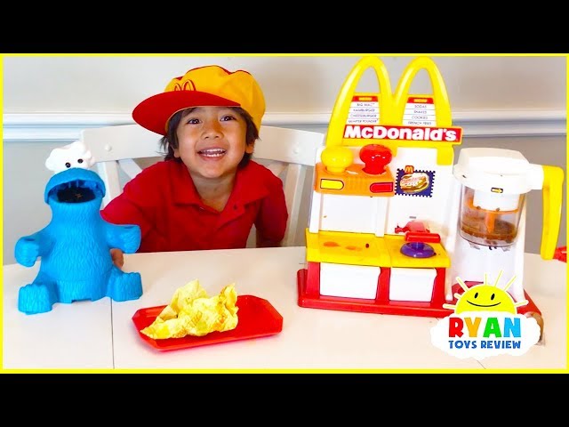 Ryan Pretend Play with McDonalds Toys and cook toys food! class=