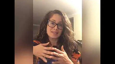 Videocolumna Elizabeth Zea