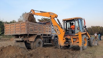JCB Backhoe Cutting Soil and Loading in Dump Truck - Dump Truck Carrying Soil - JCB Video 11