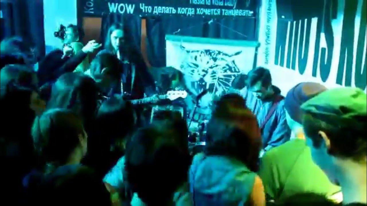 Коля бар. Коля бар. Dj oguretz ferrari. Коля бар. Коля бар.