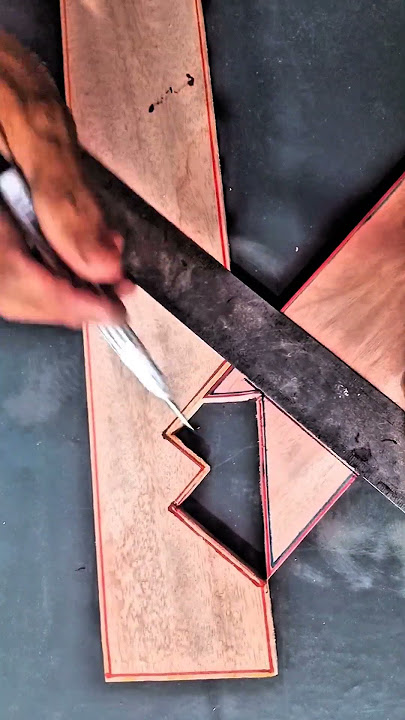 how quickly a carpenter measures and combines #tips #trick #art #woodworking #tukangkayu