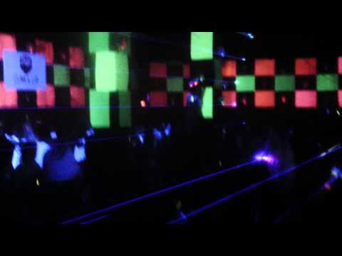 Derek Armstrong Live At Radiate (Agora)