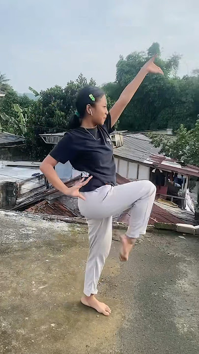 ‼️Mobil butut #lagusunda #adeastrid #jaipongan #mobilbutut #tiktokchallenge