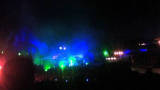 Swedish House Mafia - Every Teardrop is a Waterfall (Coldplay remix) @ Tomorrowland 2011