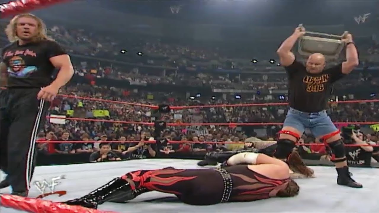 Taker＆triple H＆stone cold Stone Cold & Triple H Attack The Undertaker & Kane! 4/23/2001