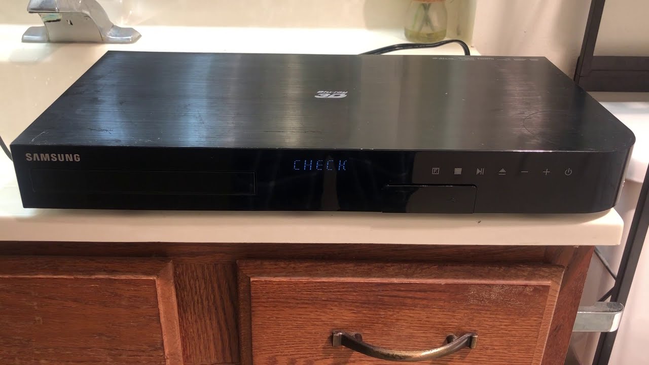 Samsung Ht J5500w 5 1 Channel Home Theater System Blu Ray Dvd Player Youtube Samsung Ht J5500w 5 1 Channel Home Theater System Blu Ray Dvd Player Youtube
