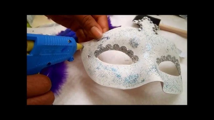 Masquerade party themed decorating ideas 